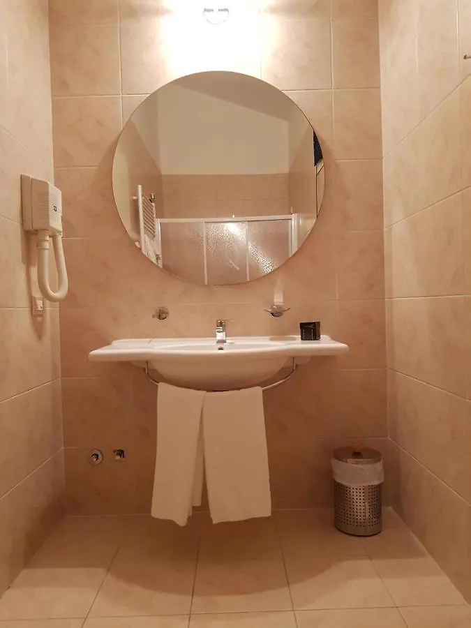 Hotel Le Cardinal Bastiglia