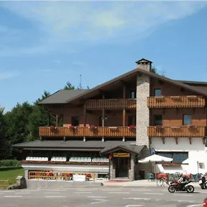 Bed & Breakfast Passo Del Cerreto, Cerreto Laghi